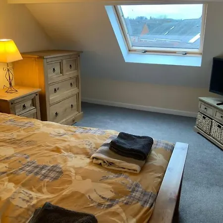 Pet Friendly Cottage Ashbourne With Parking Exterior photo